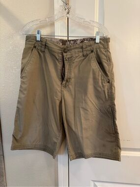 Micros Men's Tan Flat-Front Casual Shorts